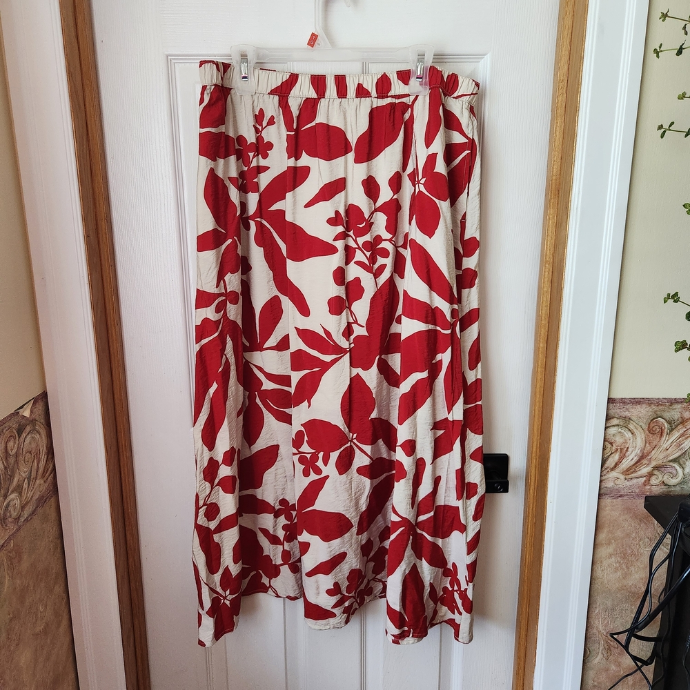 Reitmans Red and White A-Line Skirt